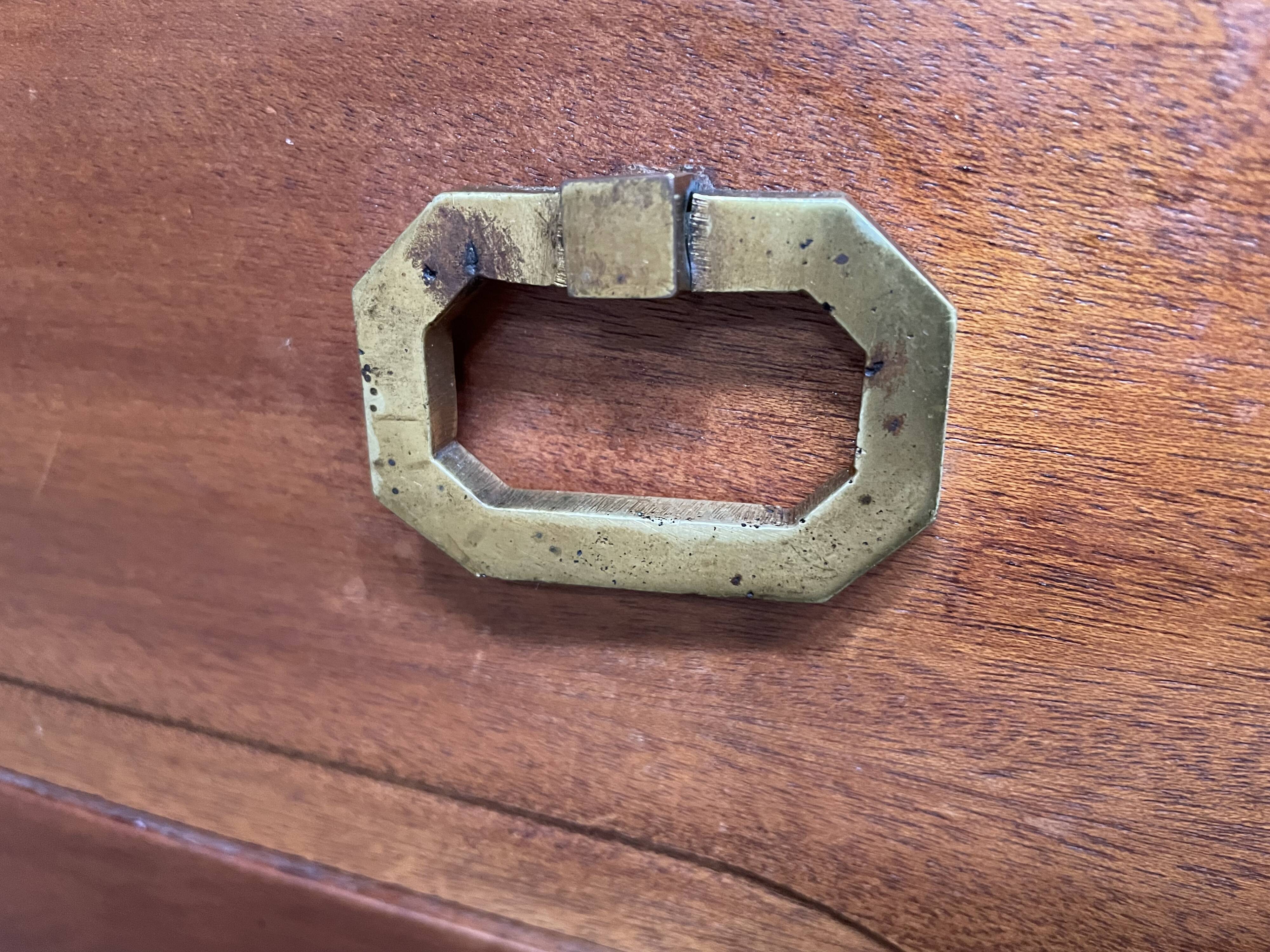 Art deco chest of drawers