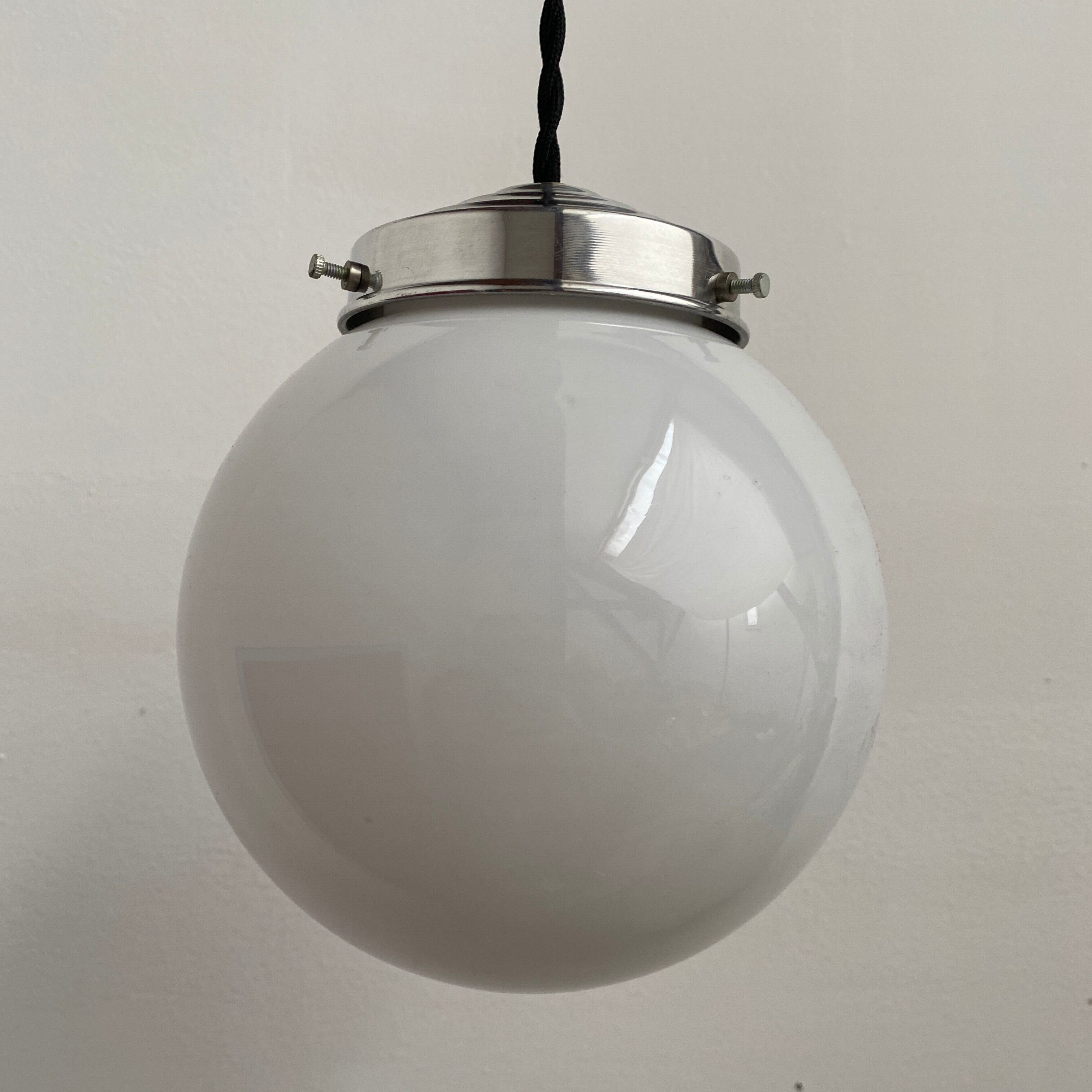 Lot 2 vintage opaline hanging lamps