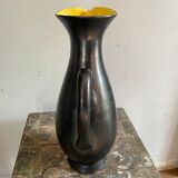 Black and yellow vase 60s Pol Chambost style
