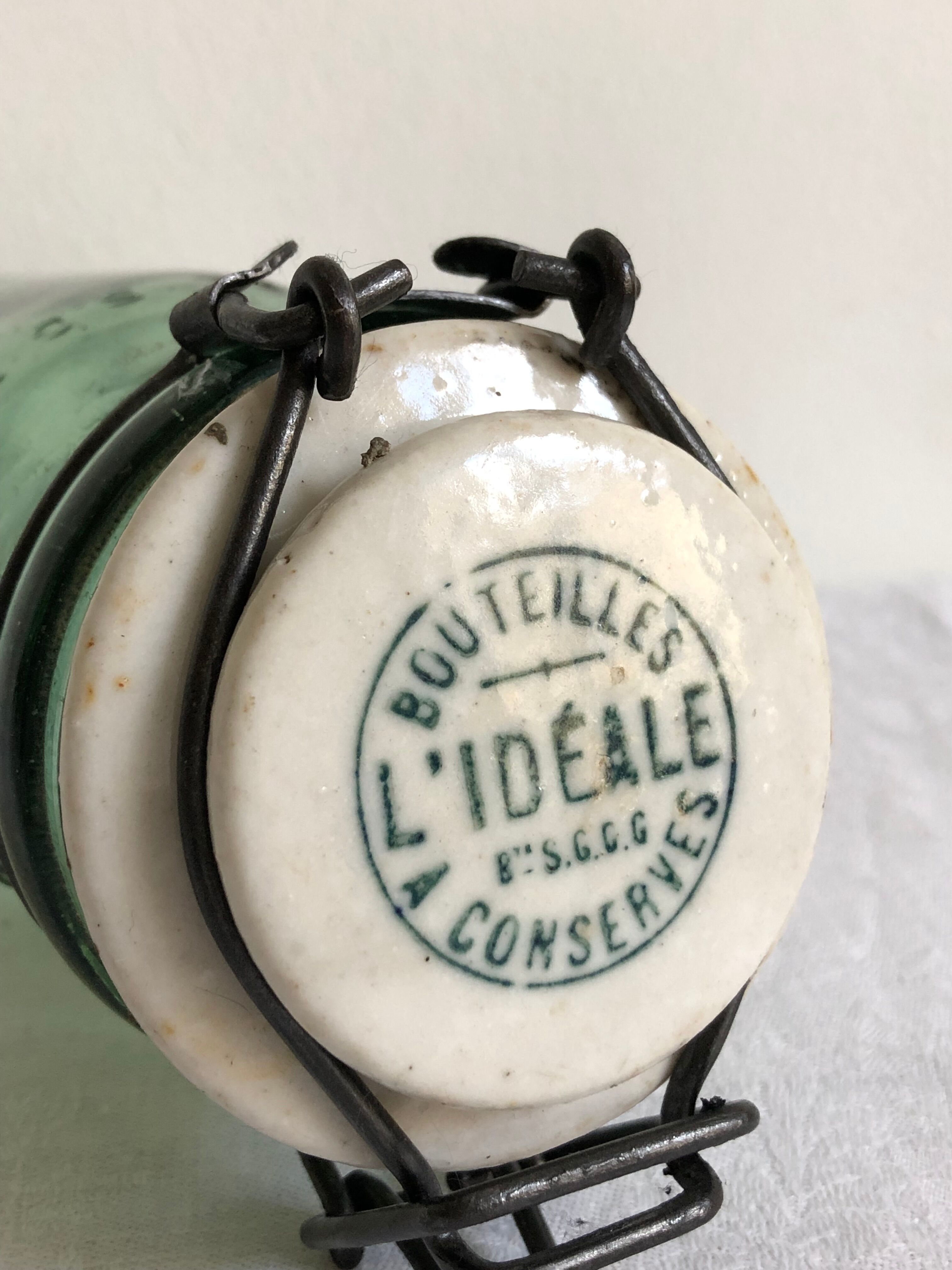 L'ILE canning bottle, porcelain stopper