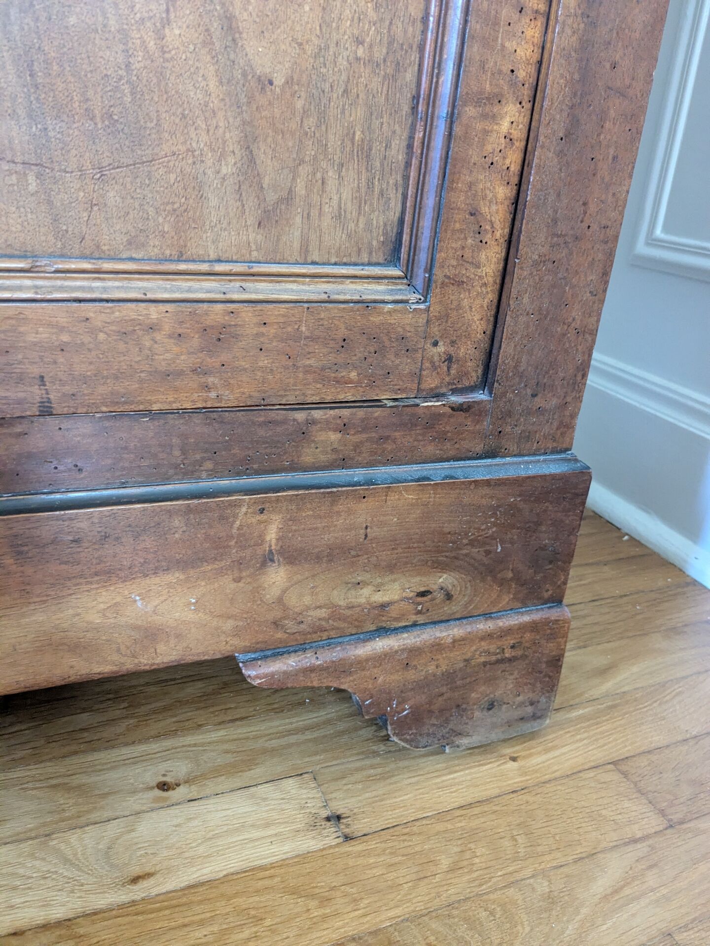 Vertiko style Louis Philippe