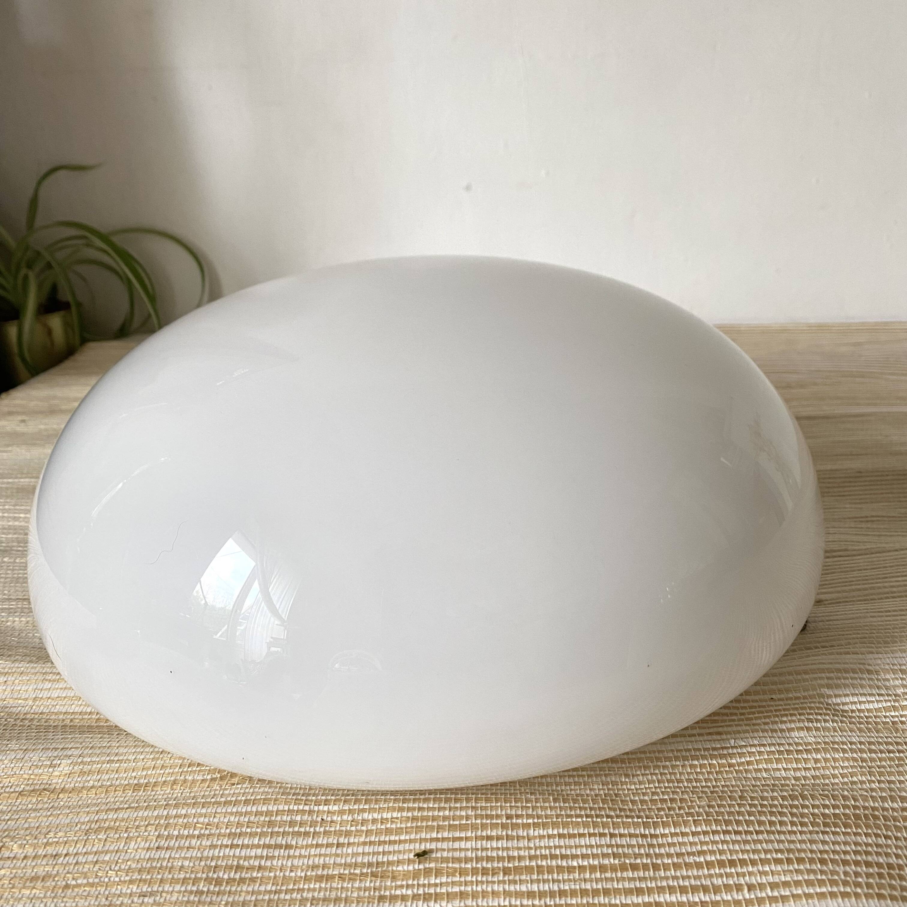 Plafonnier verre opalin vintage 30cm