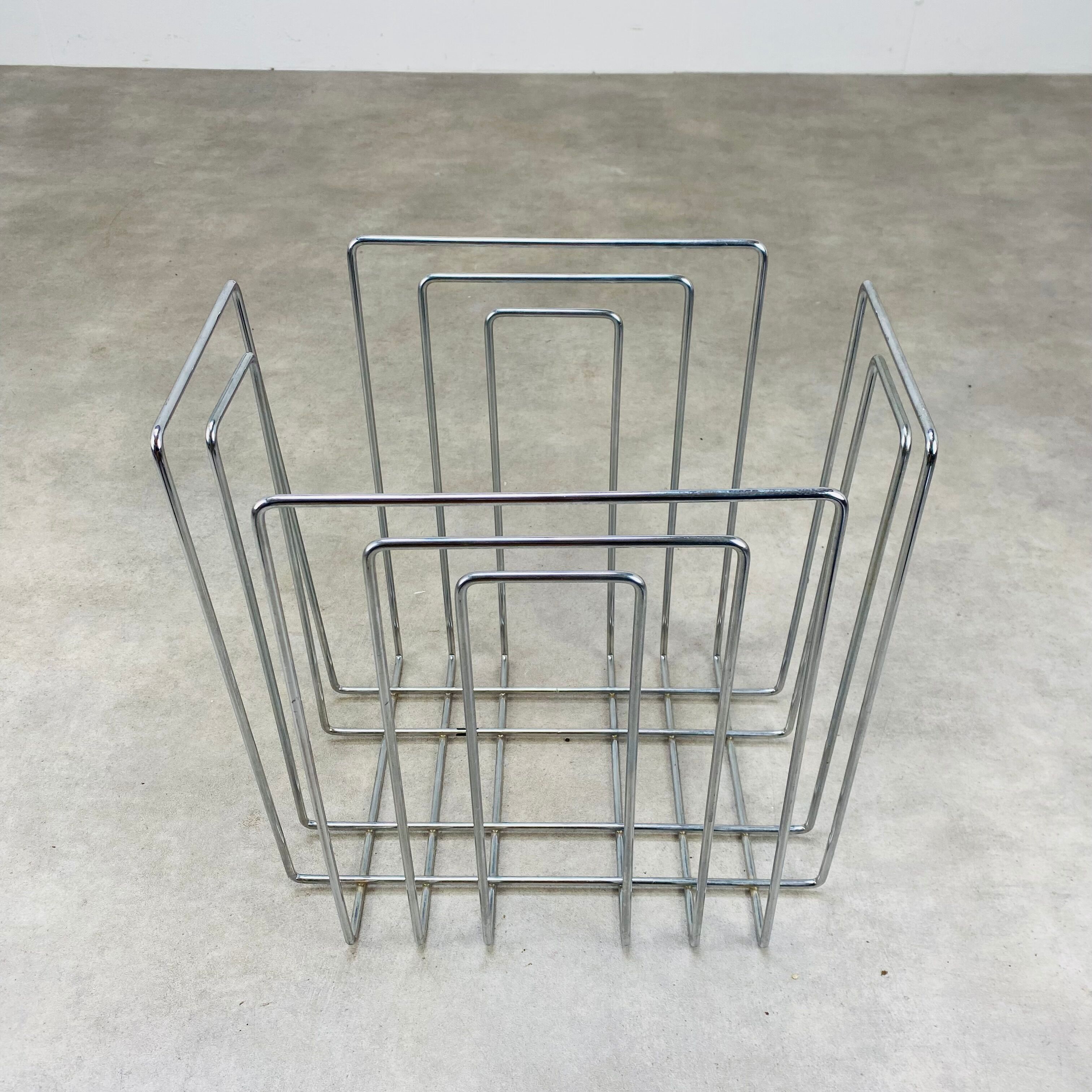 Willi Glaeser chromed metal magazine holder for TMP 80s