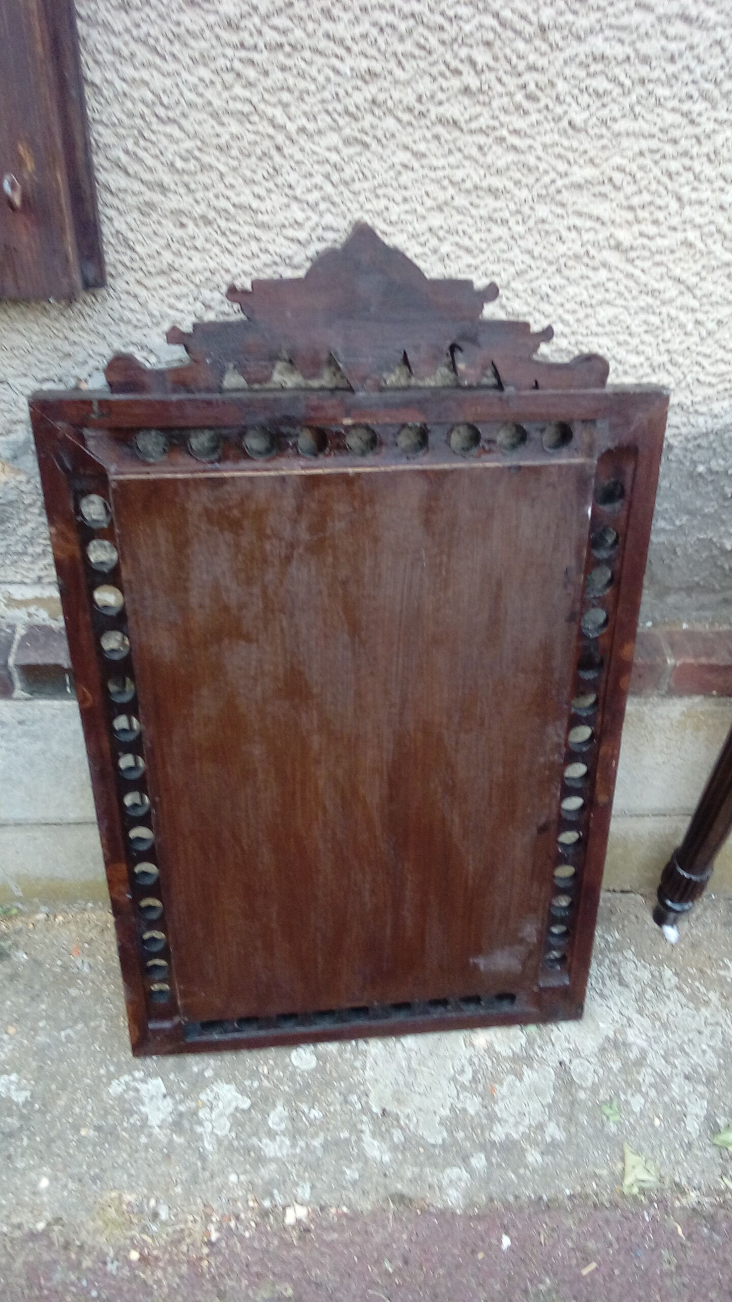 Console a half moon with its mirror