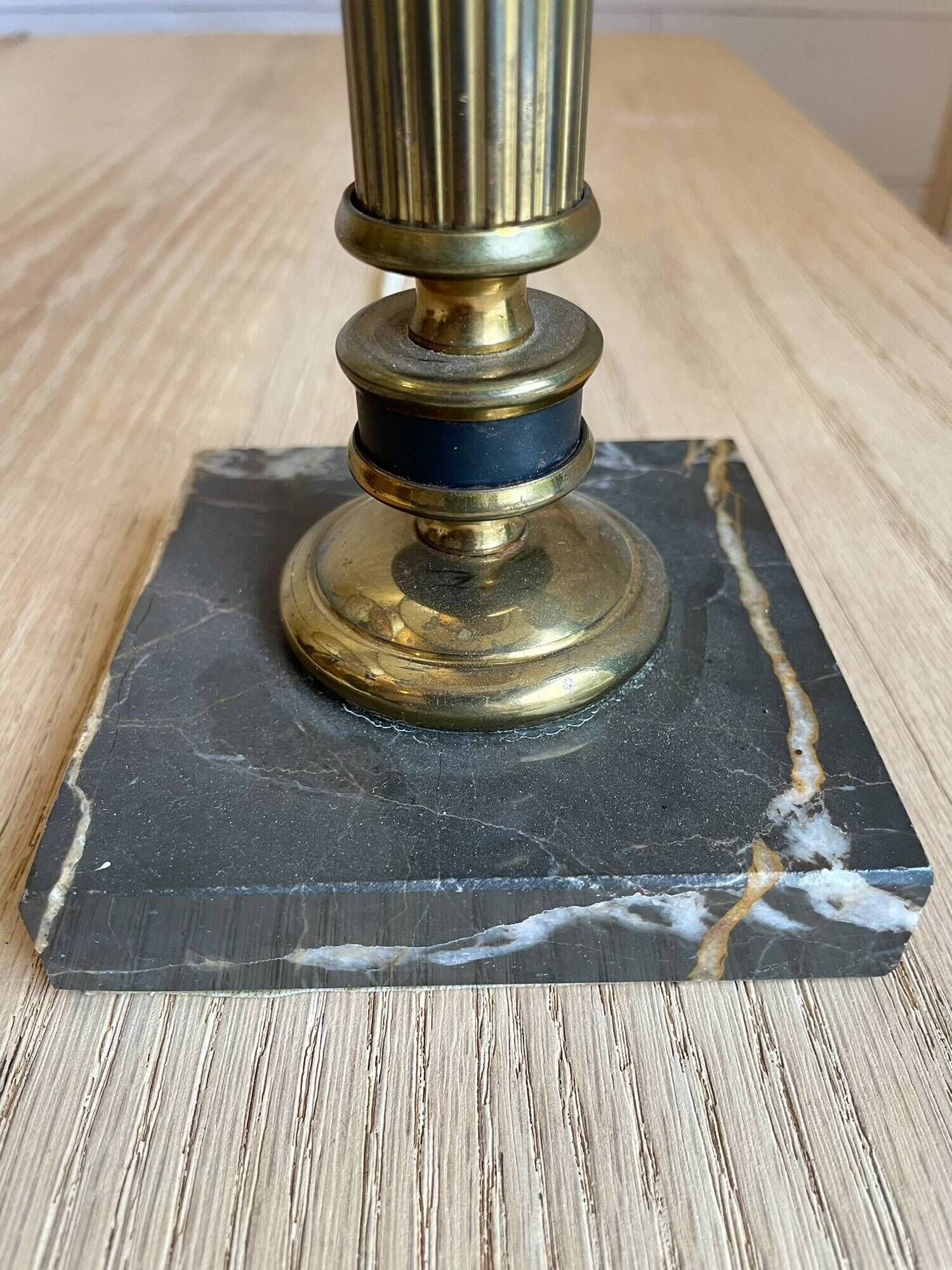 Pair of vintage bedside lamps in brass with marble base from the 70s.