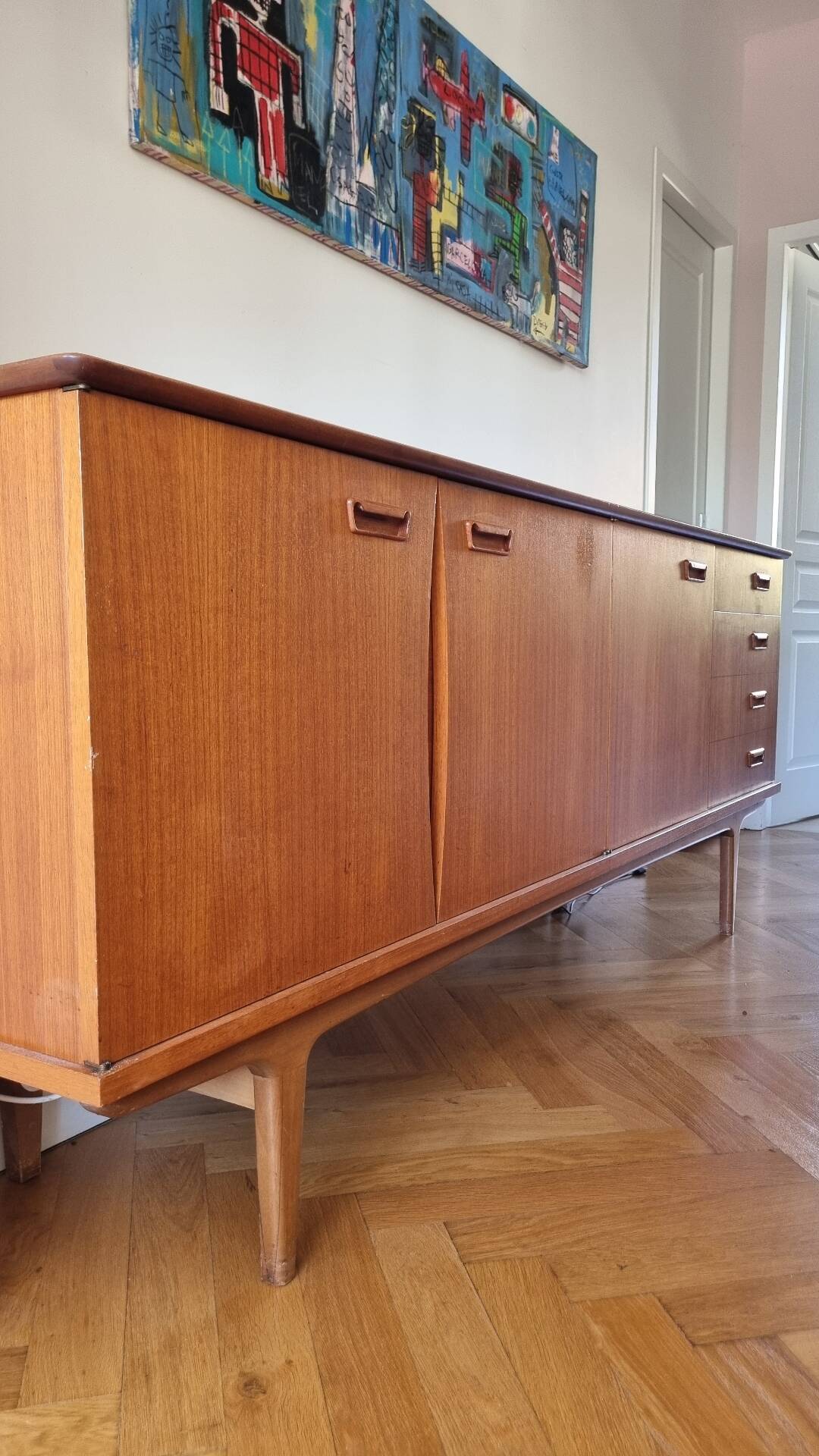 Scandinavian enfilade LB
