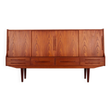 Buffet haut en teck, design danois, années 1960, production : Danemark