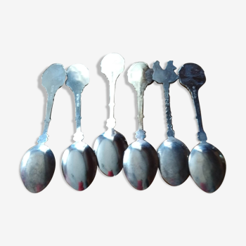 Lot of 6 teaspoons, decorated