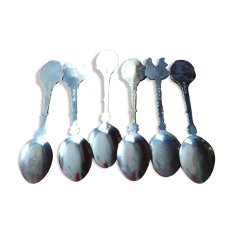 Lot of 6 teaspoons, decorated