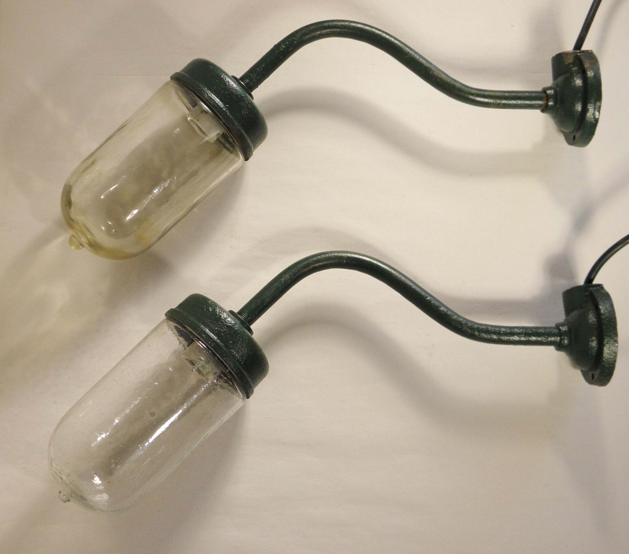 Pair of gooseneck sconces