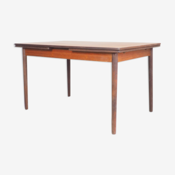 Danish design extendable dinning table in teak, 1960's