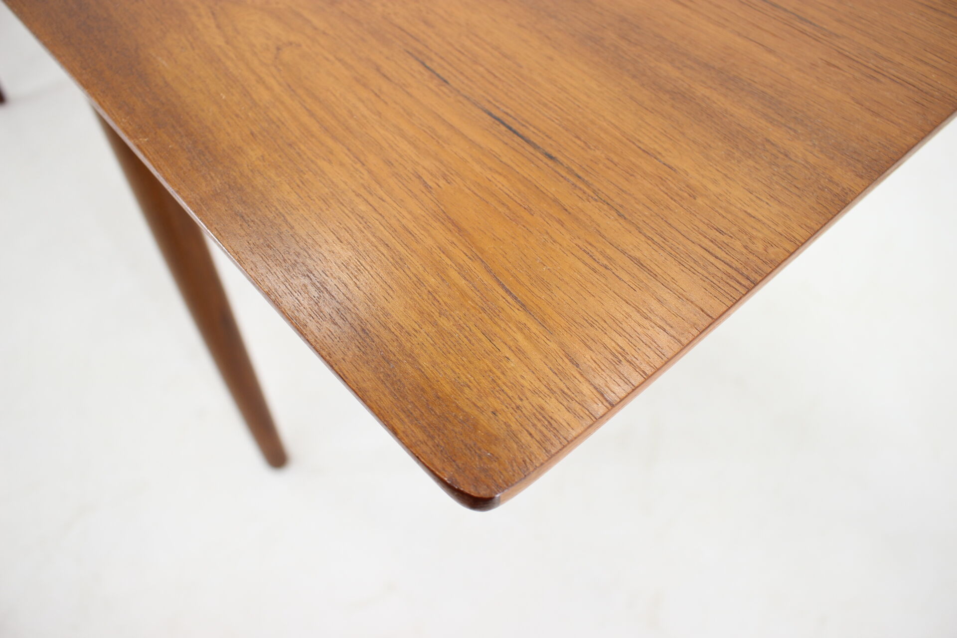 1960s Danish Teak Extendable Dining Table