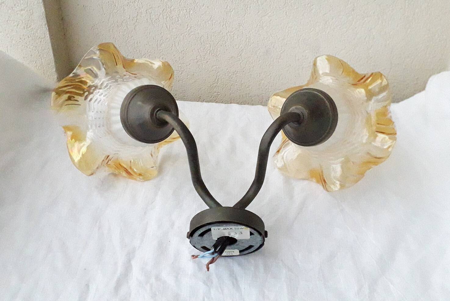 Double wall lamp