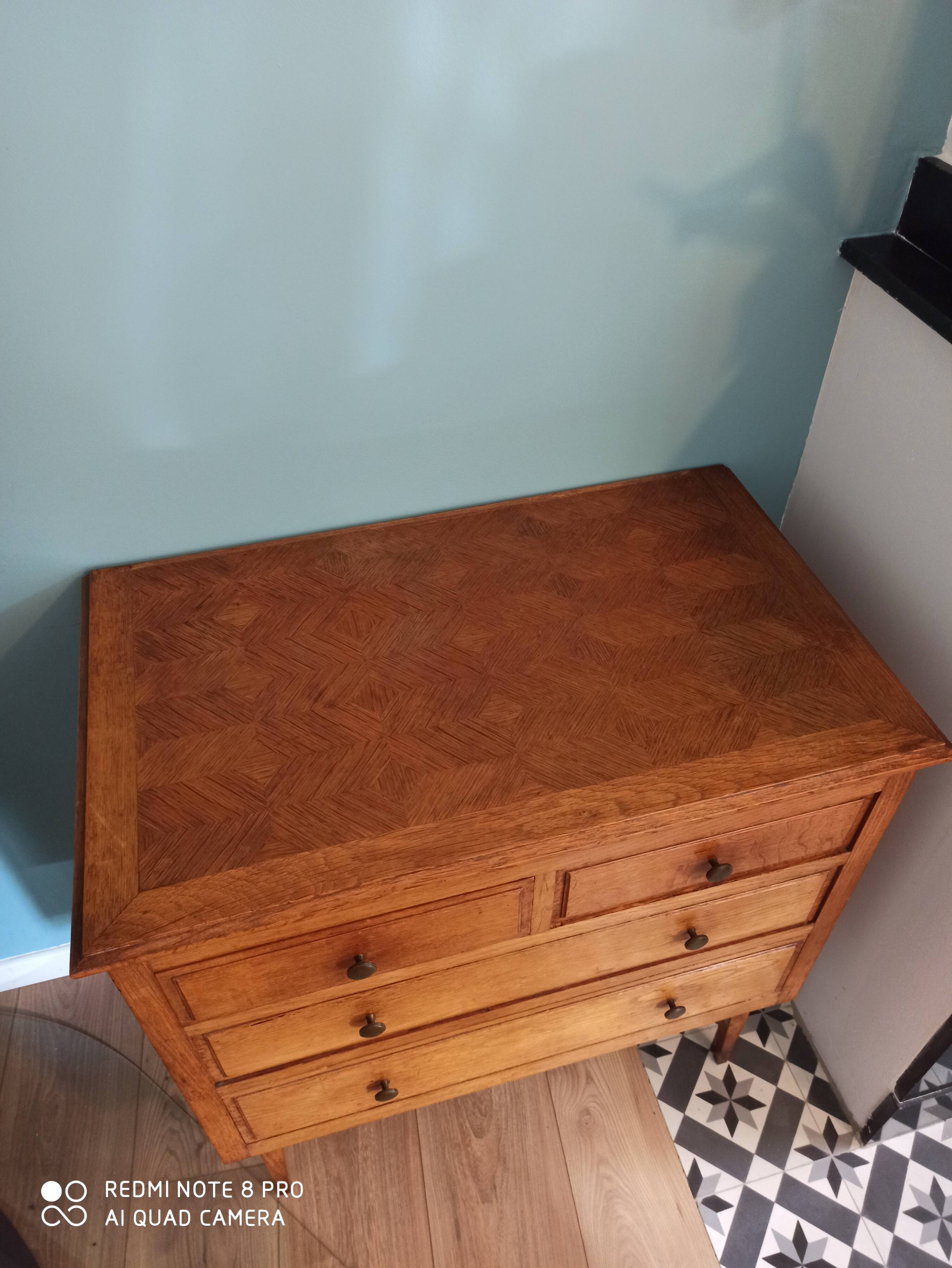 Vintage chest of drawers