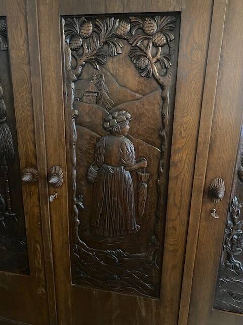 Armoire Forêt Noire 3 portes