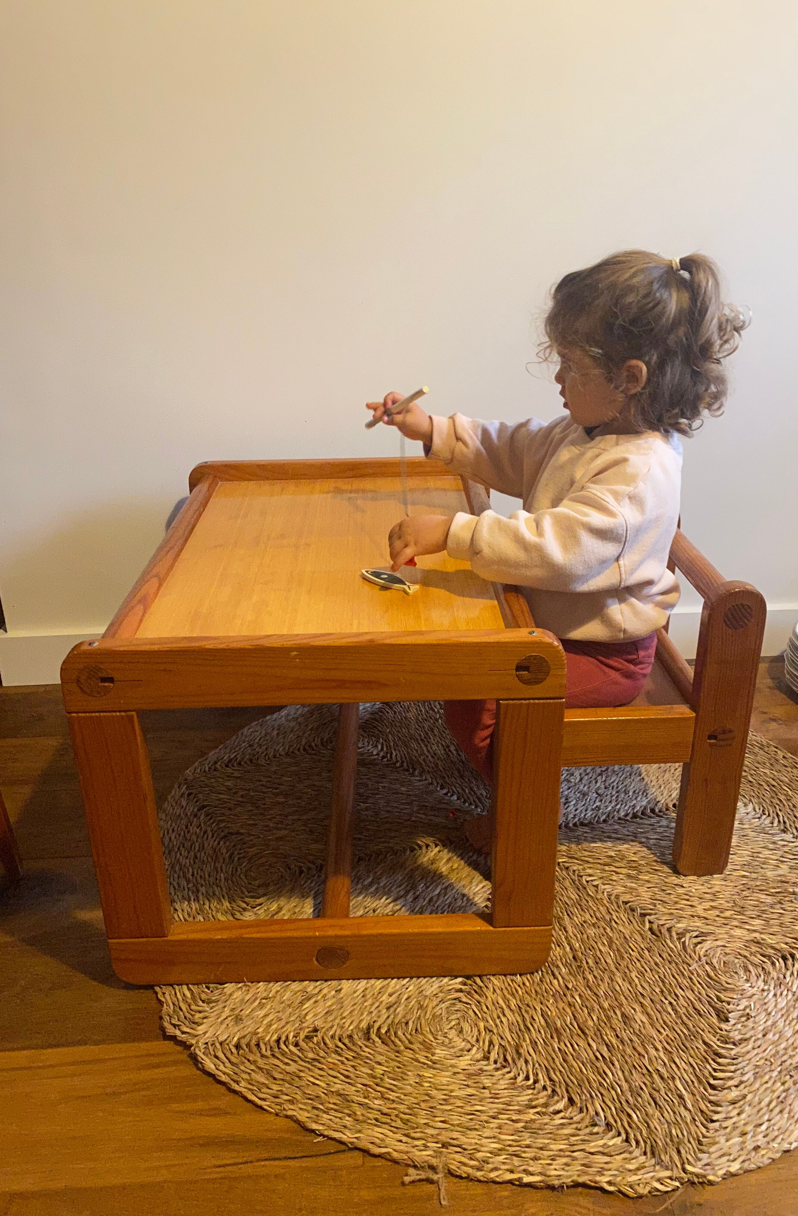 Children's desk and its wooden seat from the 80s
