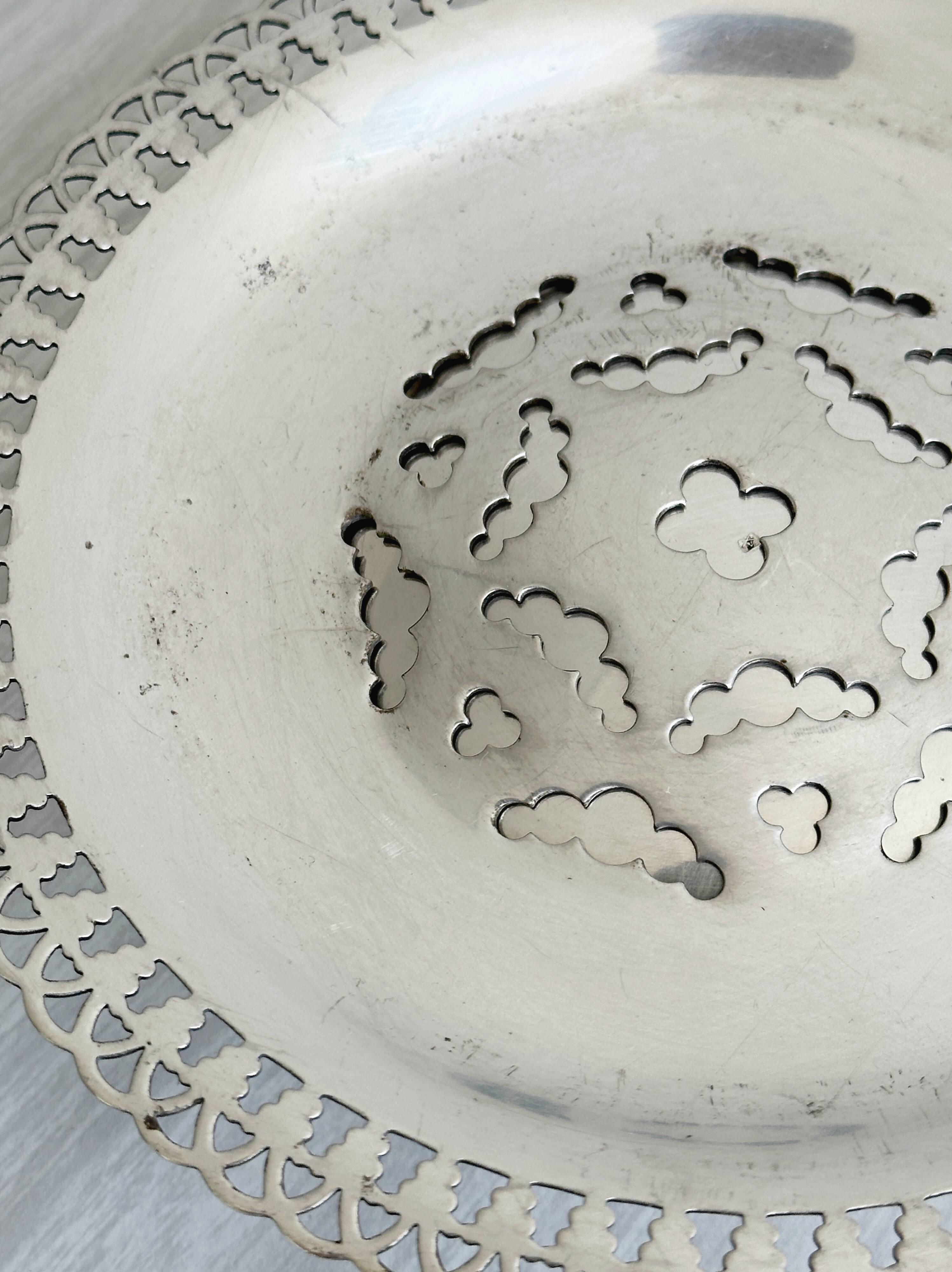 Metal butter dish