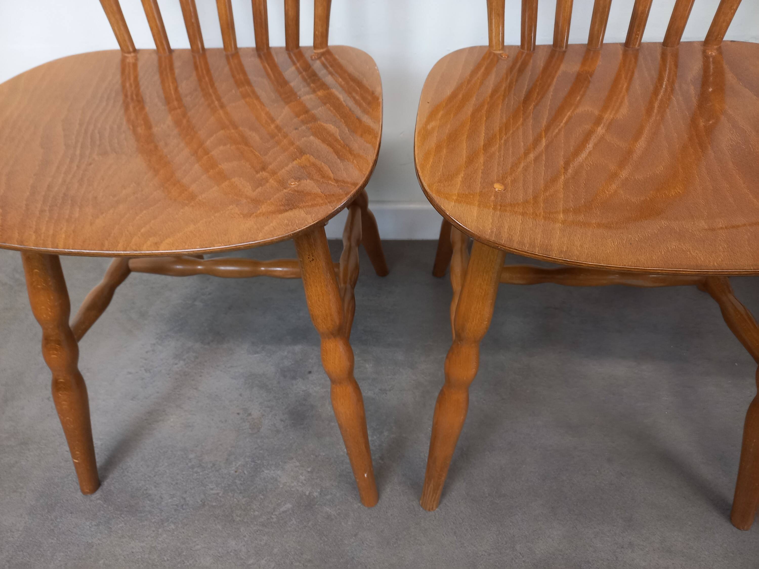 Set of 6 Baumann Tacoma bistro chairs