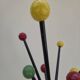 Portemanteau perroquet à boules colorées, 1950