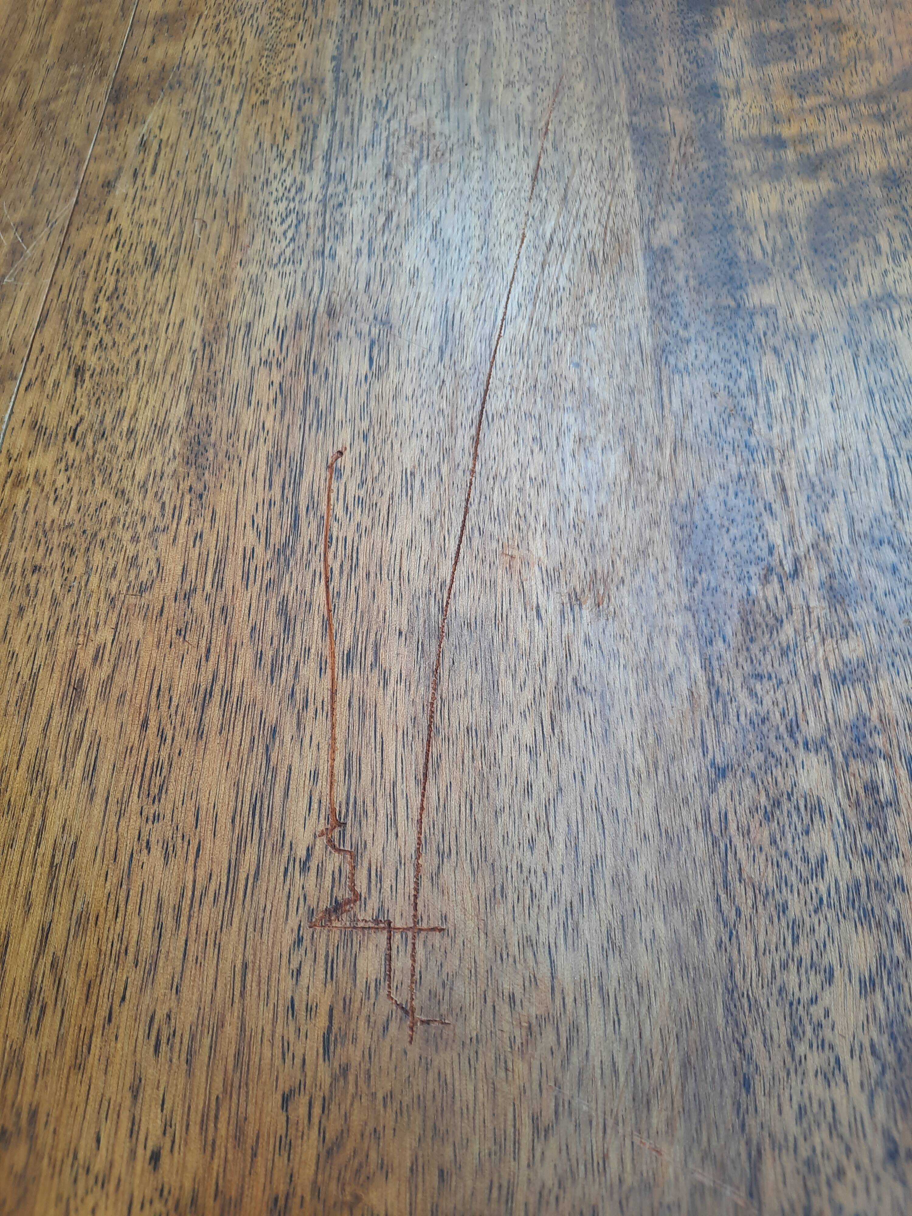 8-foot shutter table