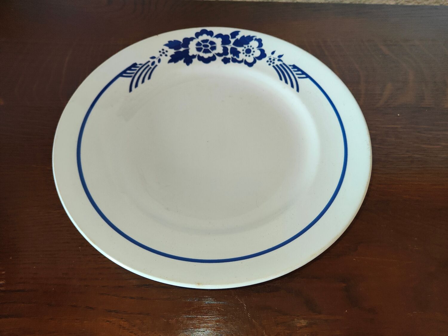 Service of 34 Pieces Wolves Mill and Orchies Hamage France 50s-60s