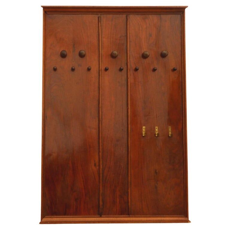 Functionalist wooden wall hanger, 1930´s, Czechoslovakia