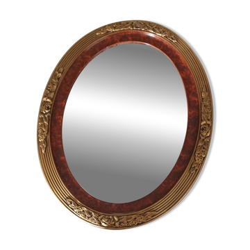 Modern oval mirror with flower decoration