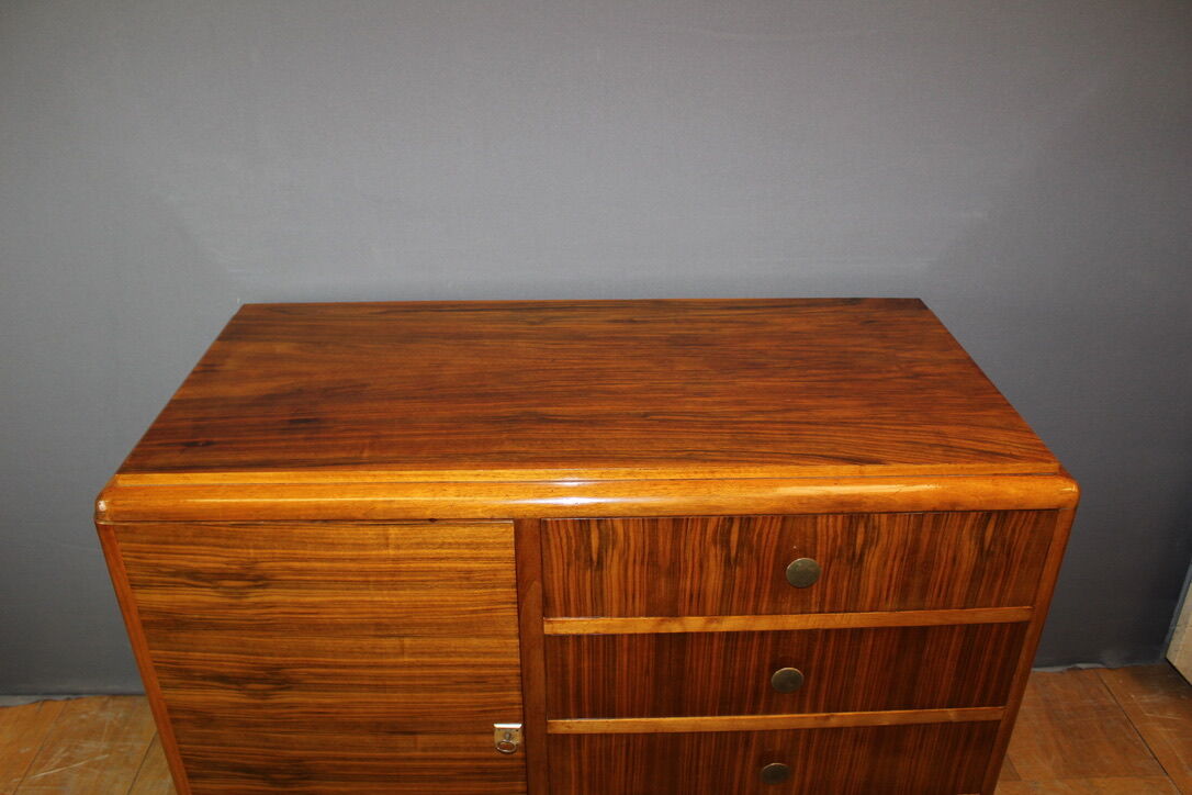 Art Deco period chest of drawers in walnut around 1930