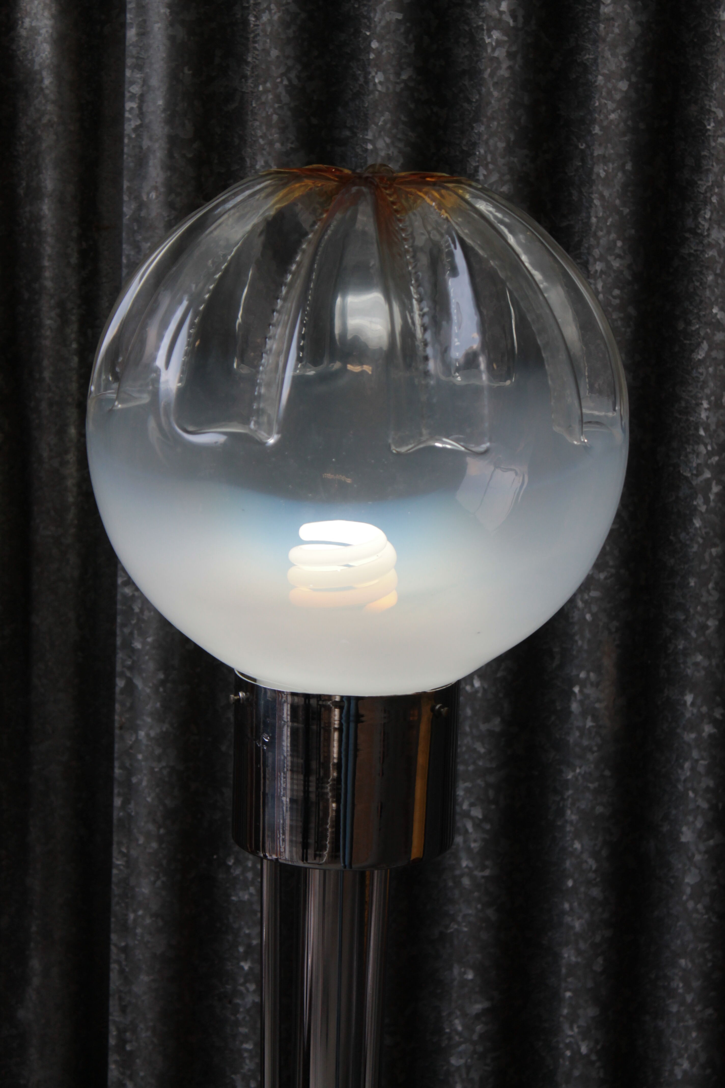 Lampadaire vintage chromé Murano Mazzega