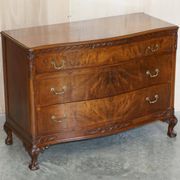Commode Victorienne Tardive en Bois Dur Pieds Griffe et Boule