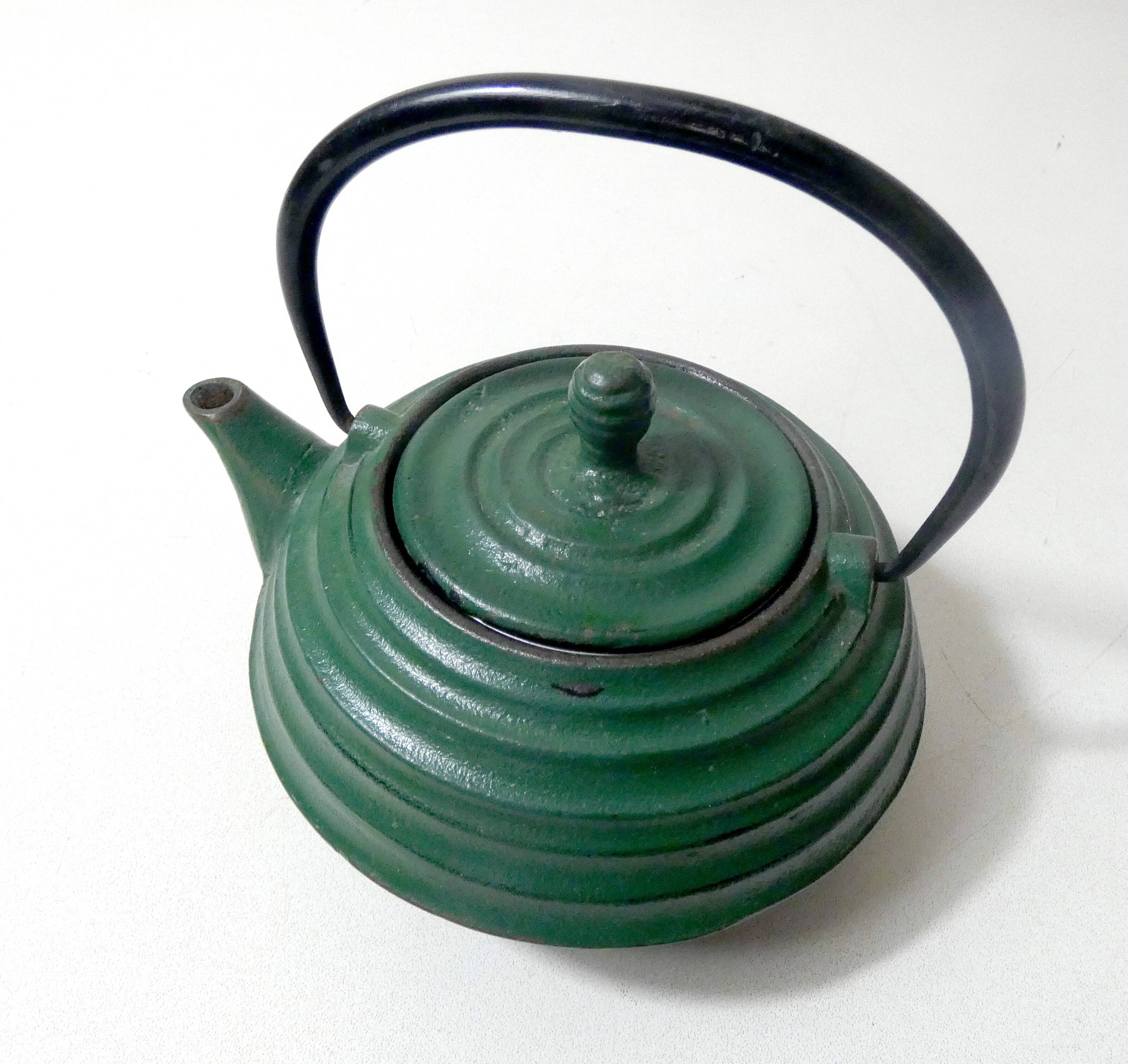Cast iron teapot