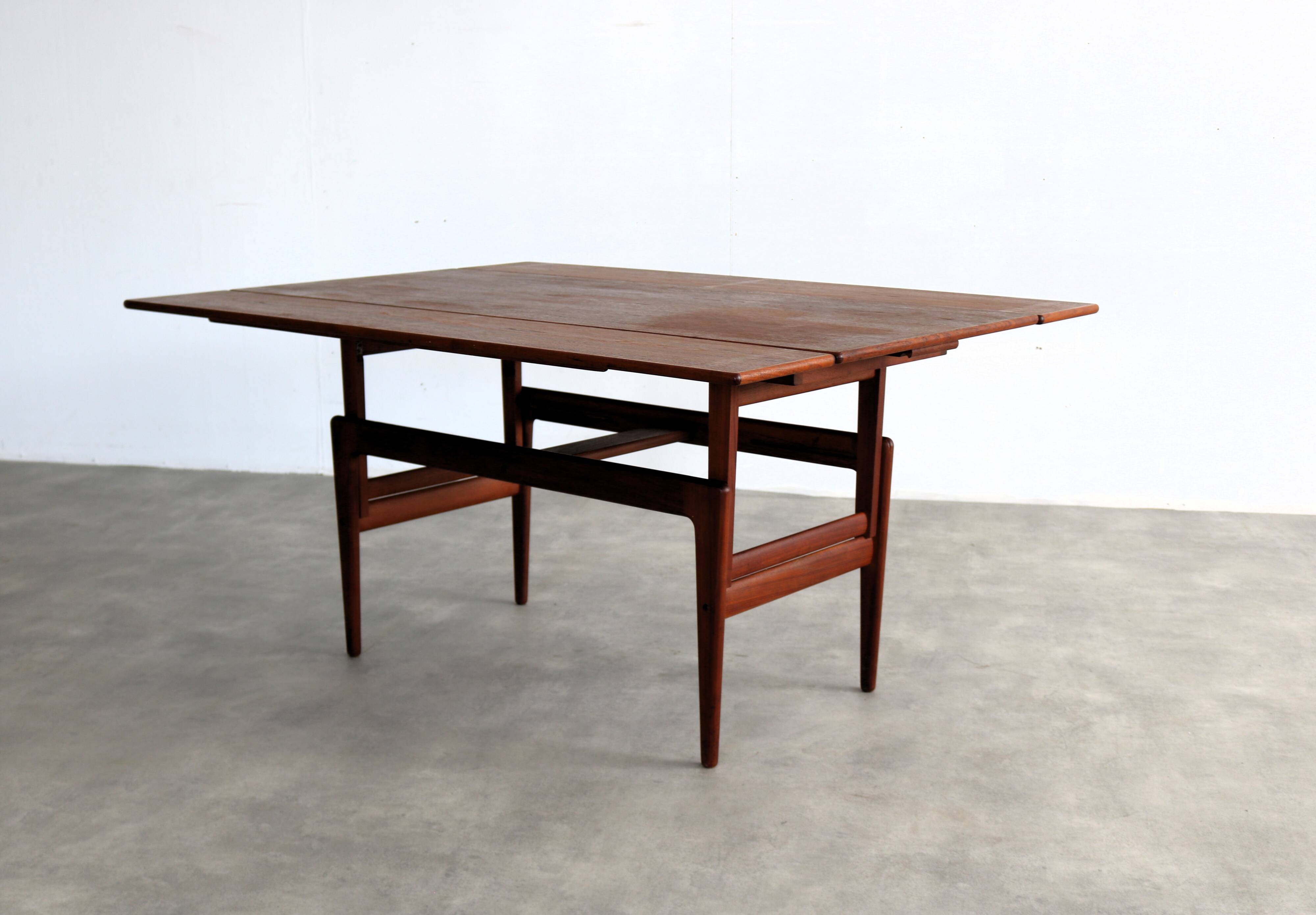 vintage coffee table | dining table | 1960s | Kai Kristiansen | Elevator