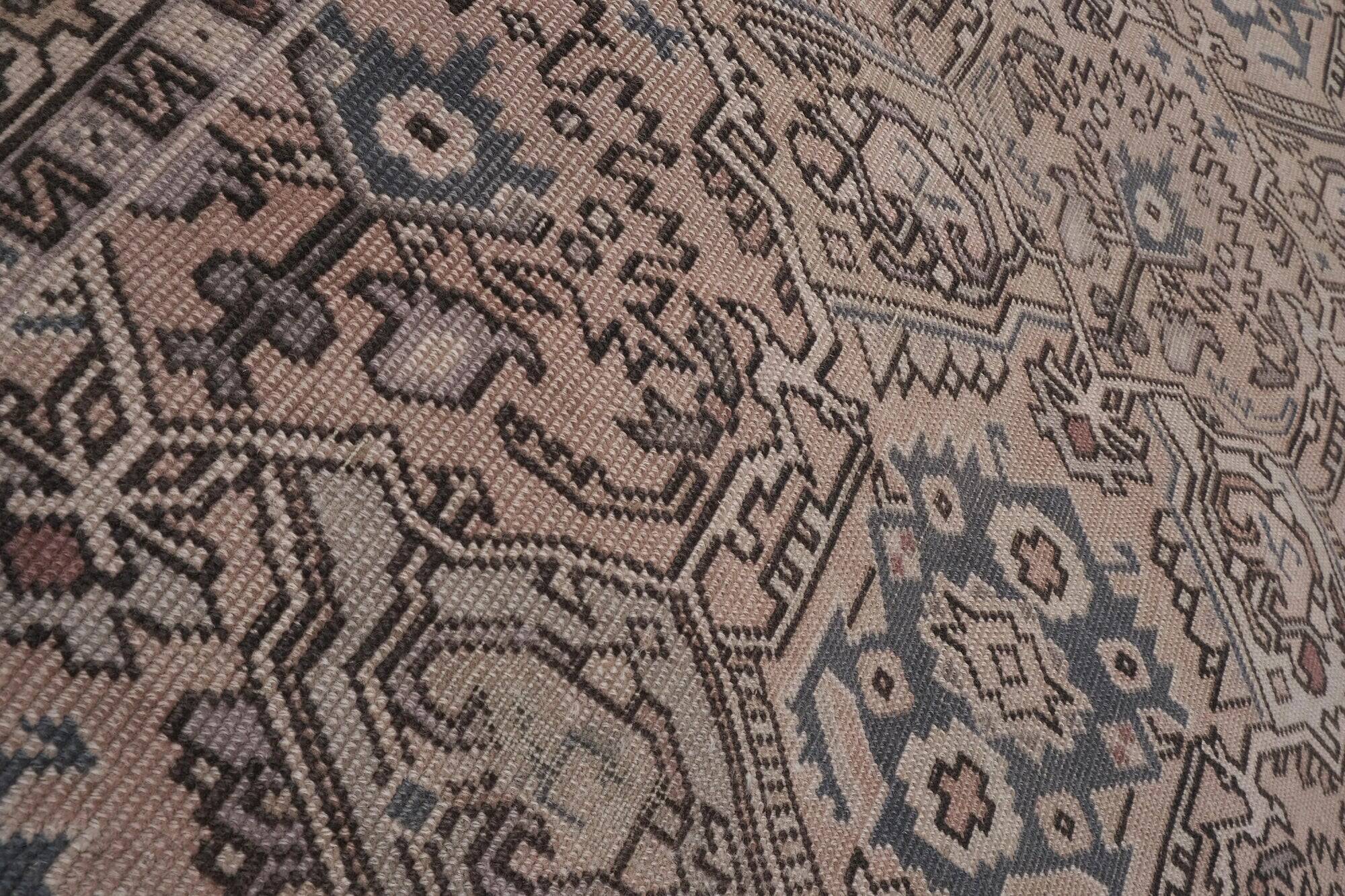 Vintage Turkish rug handmade 100x138 cm