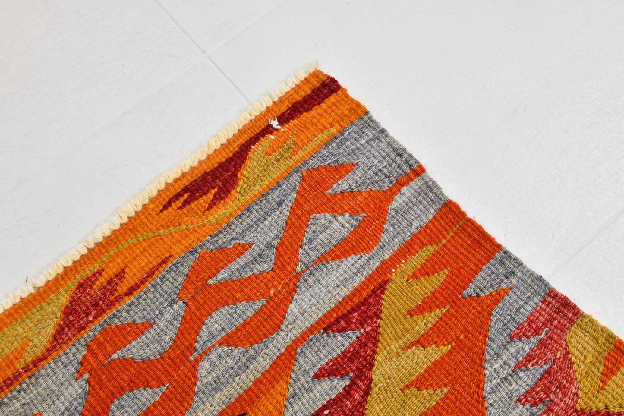 6x9 Orange & Balck Handmade Tribal Vintage Kilim Rug
