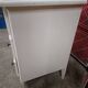 Commode des années 60, 3 tiroirs, peinte en blanc