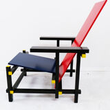 Gerrit Rietveld Red & Blue Chair by Cassina