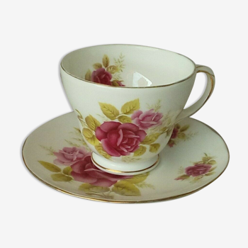 English porcelain cup model duchess n° 1