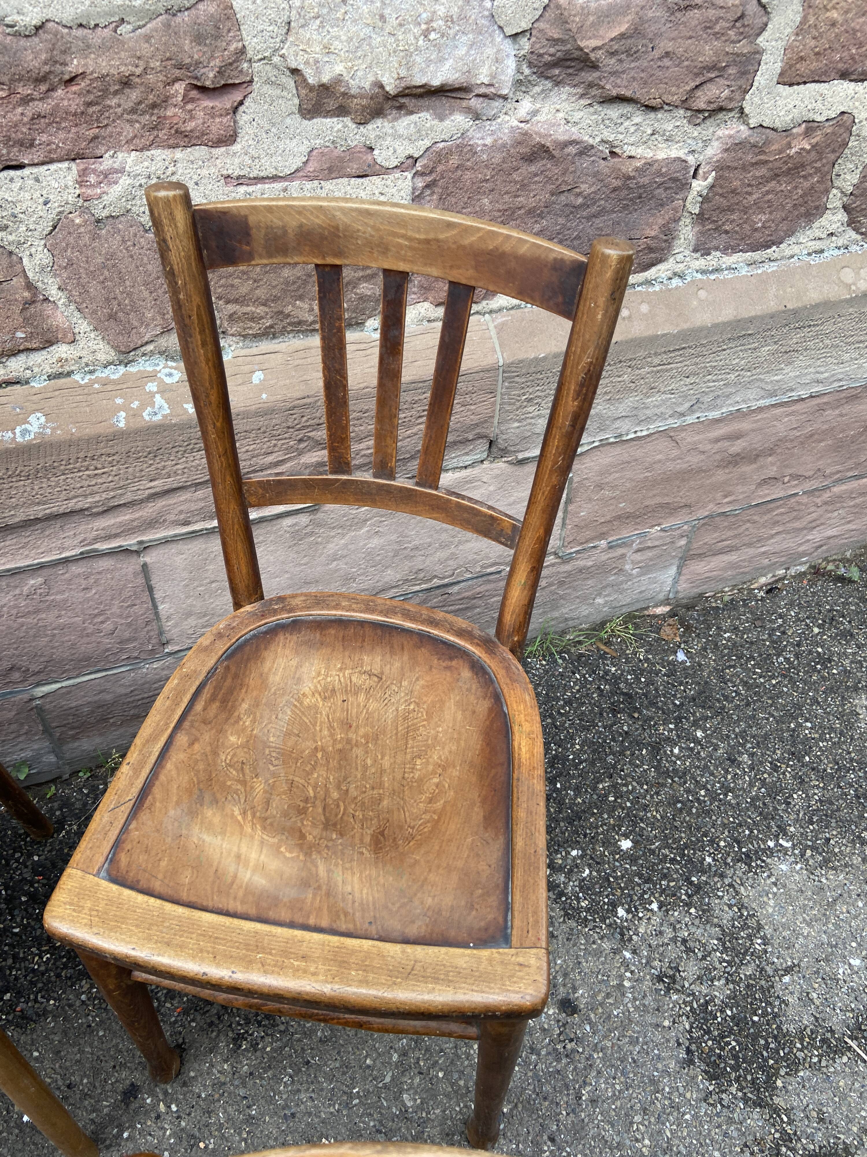 lot 6 Mismatched bistro chairs curved wood Brasserie