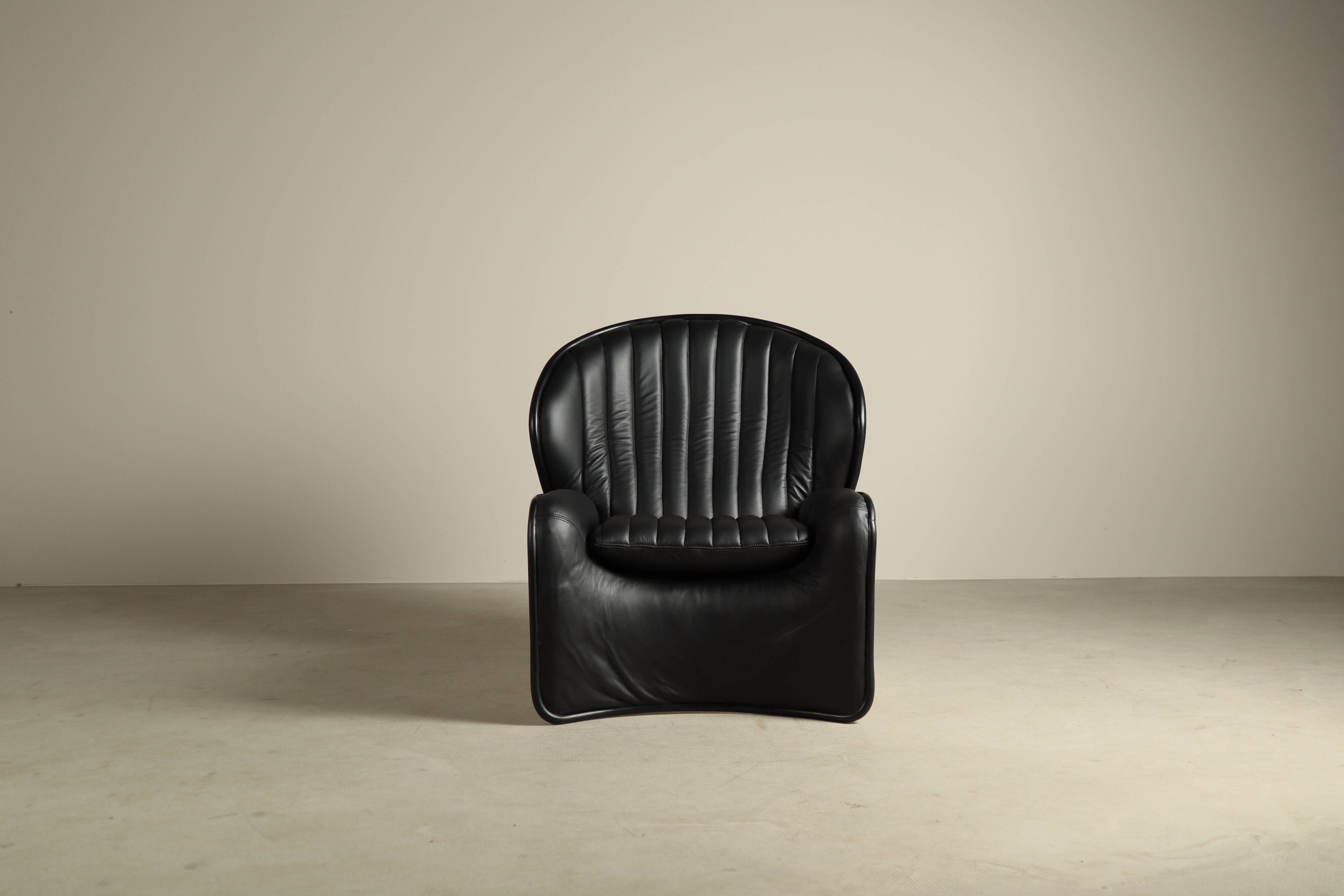 Lotus lounge chair by André Vandenbeuck for Strässle International, 1969