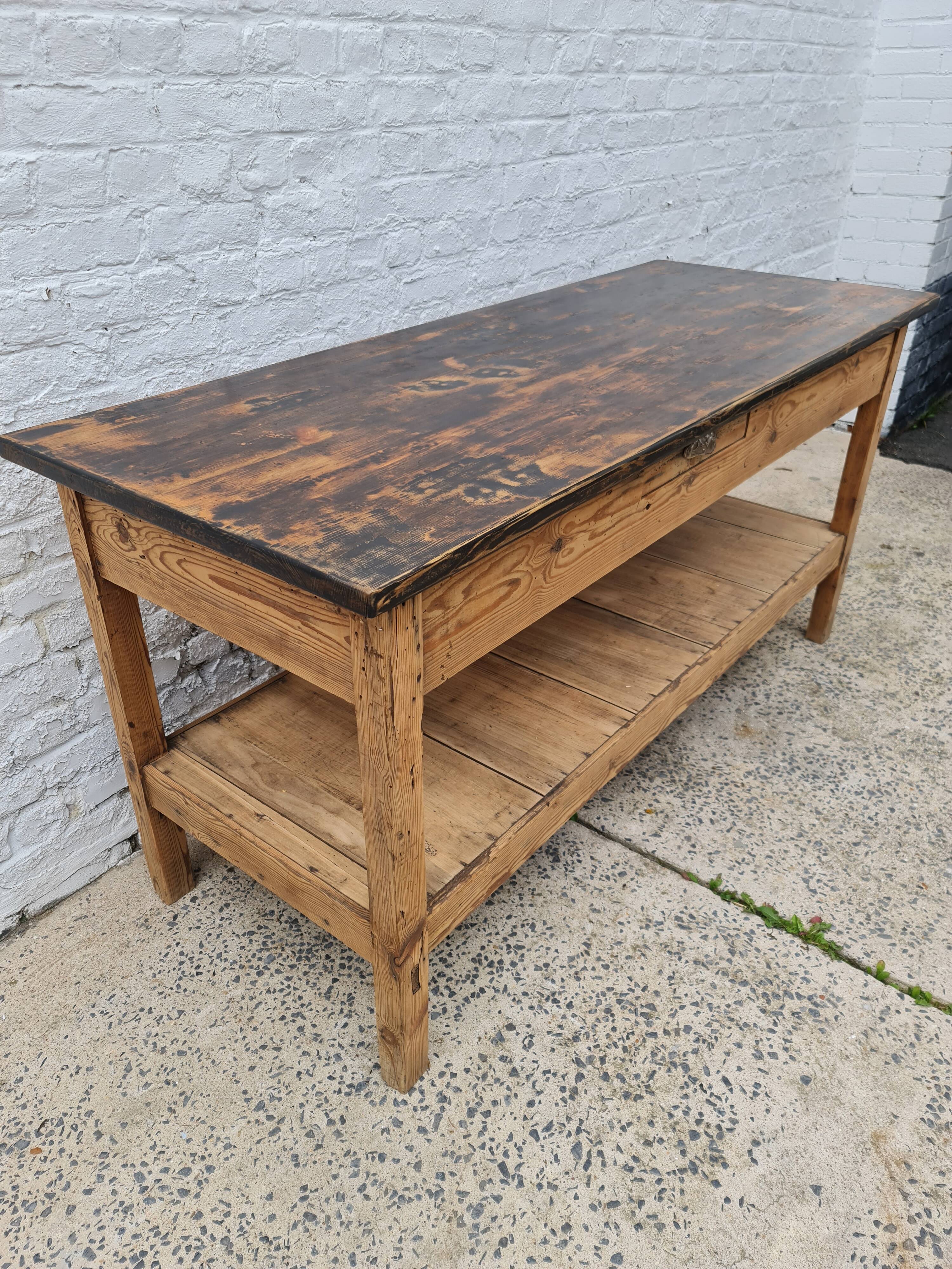 Table d'atelier