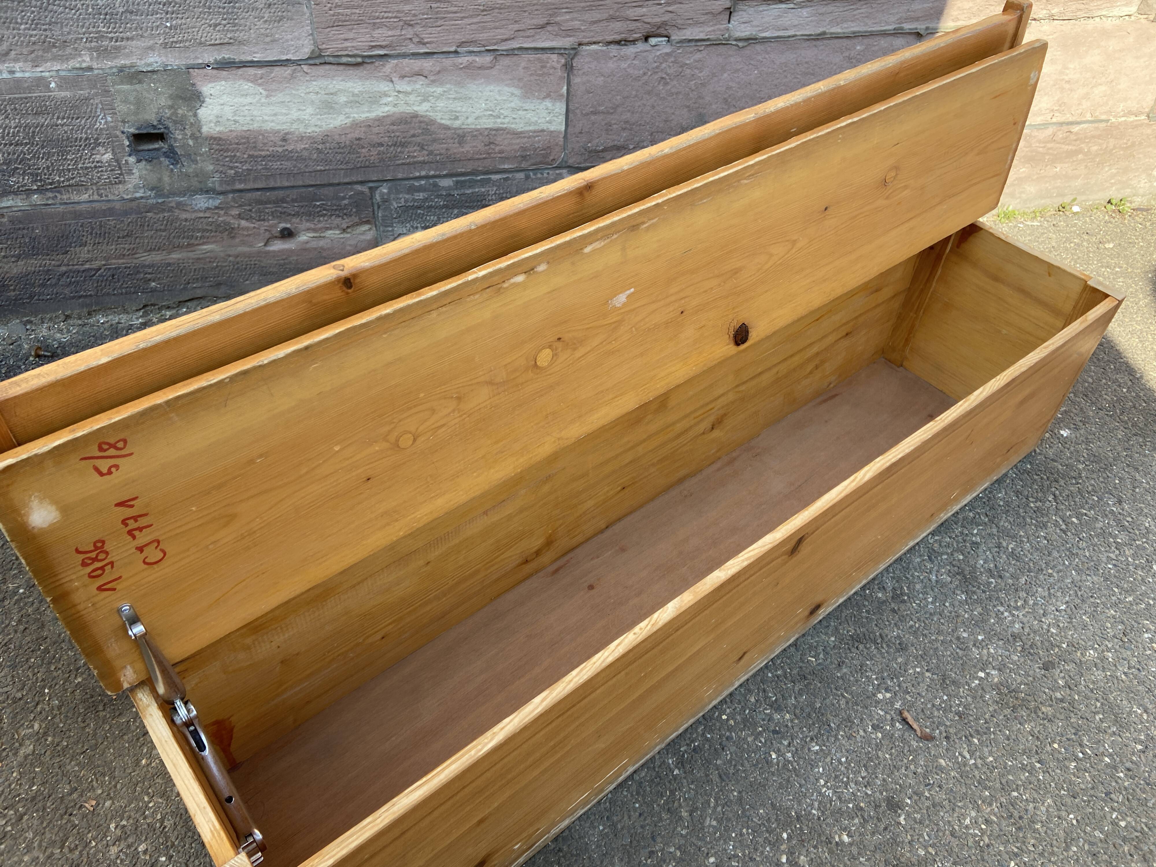 Bench nursery school chest vintage 1980s in pine