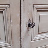 Armoire ancienne, début XIX°, patine peinte d’origine