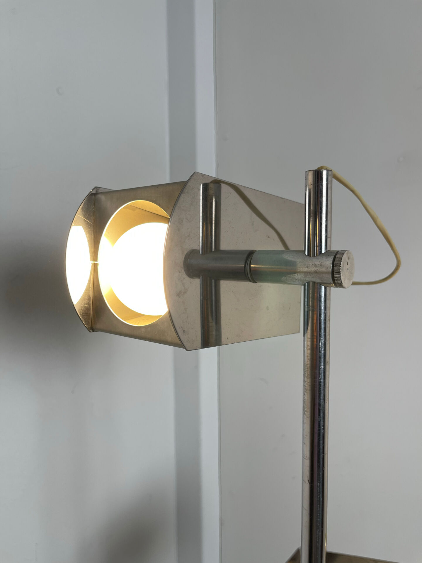 1970s two-spot floor lamp