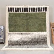 Handmade green and white Beni Ourain rug, size 1.4/2.6 m.