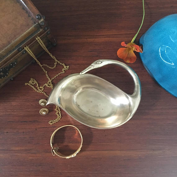 Vide-poche statuette en laiton vintage