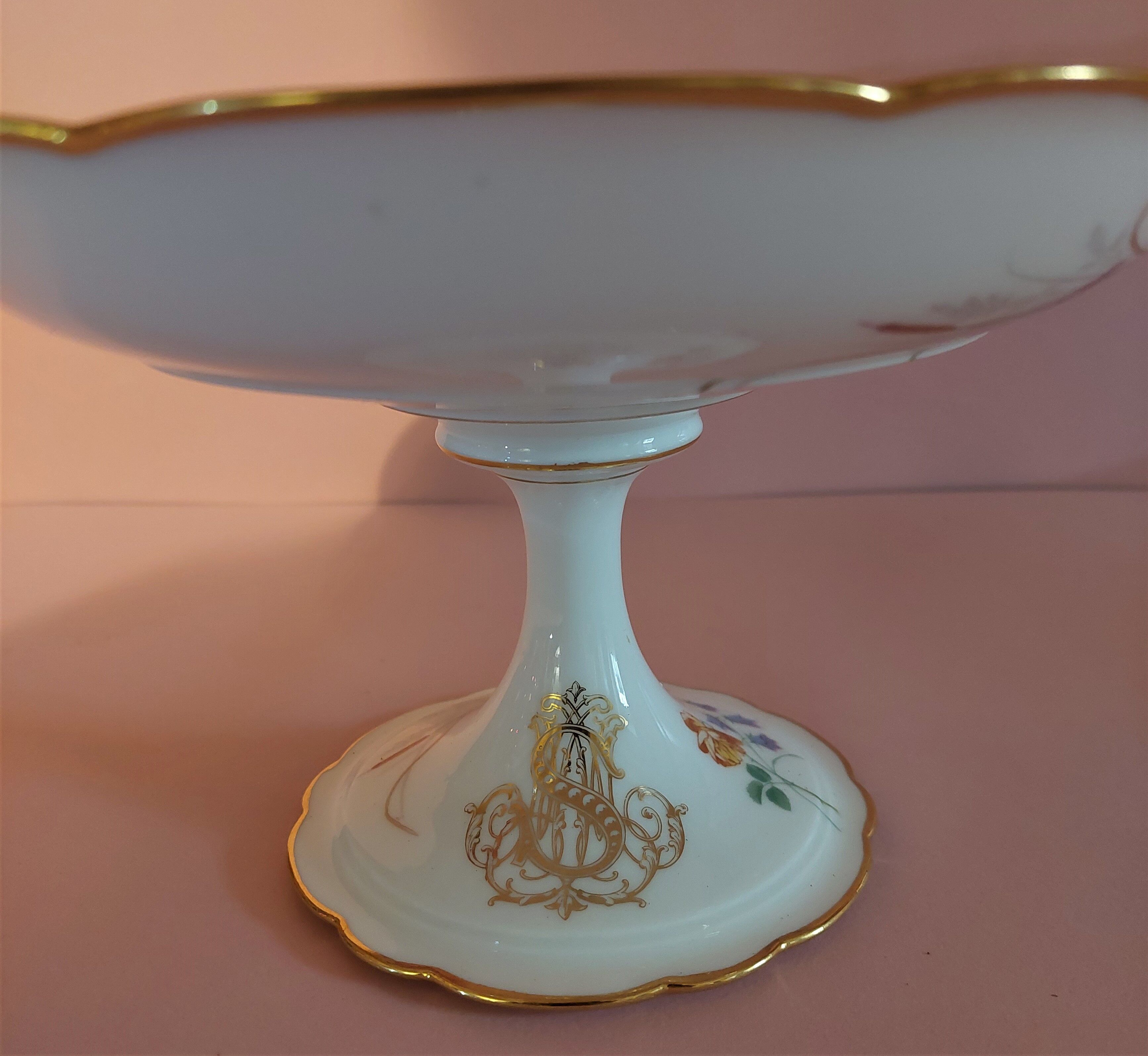 Porcelain compotier monogram gold store of the iron bridge Paris