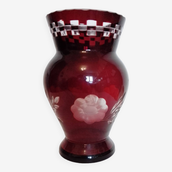 Vase en cristal de bohème rouge