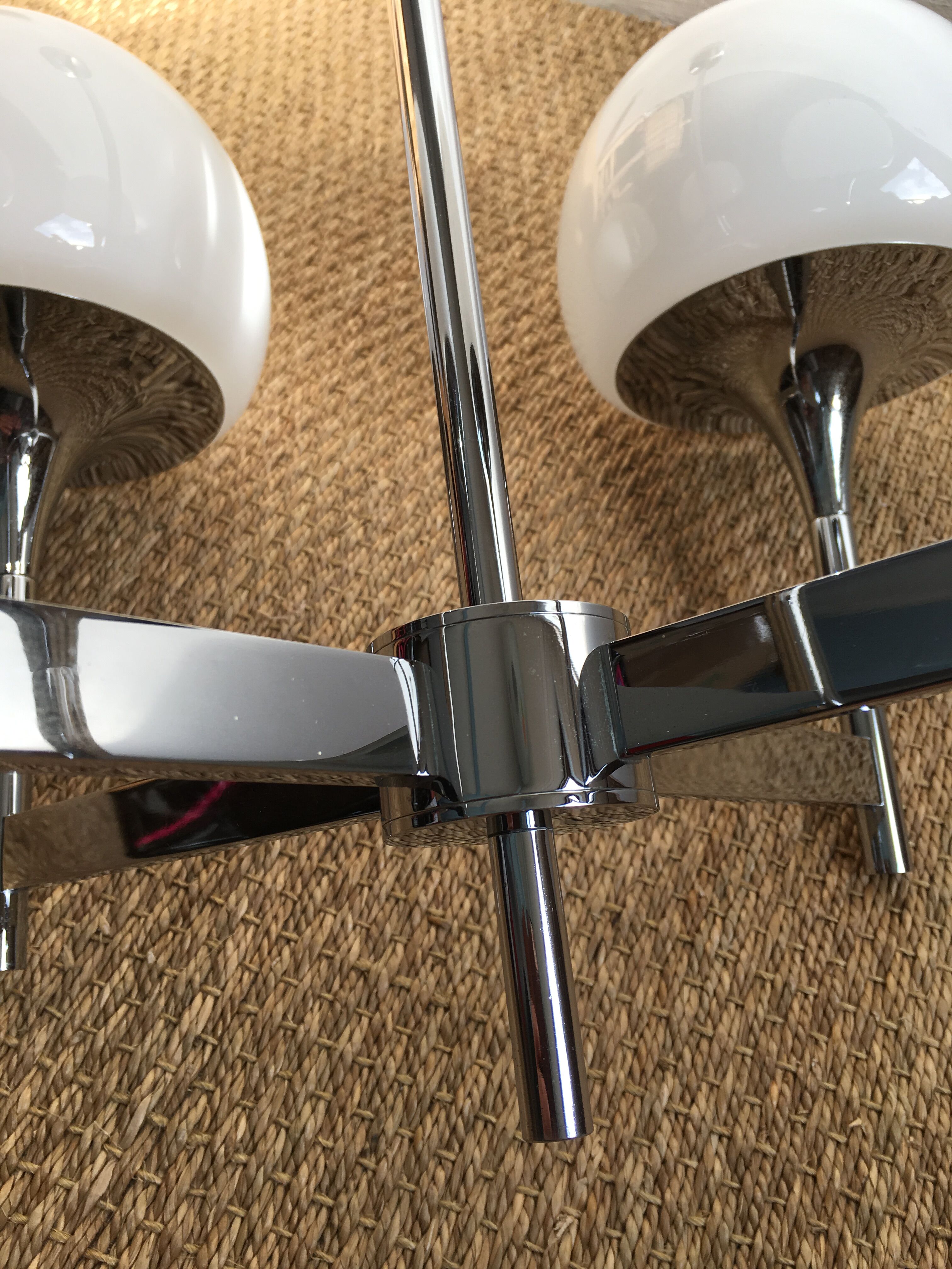Gloss chrome and opaline 4 arm years 70/80
