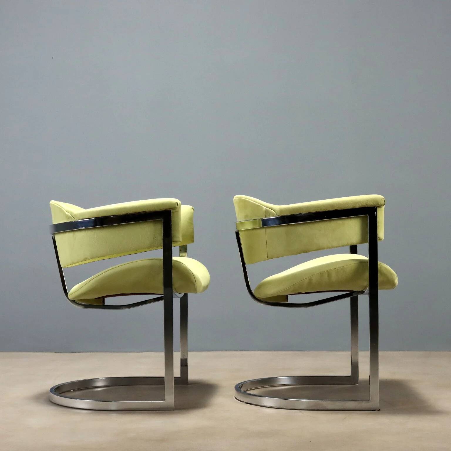 Chaises vintage Saporiti design Vittorio Introini en tissu années 1970