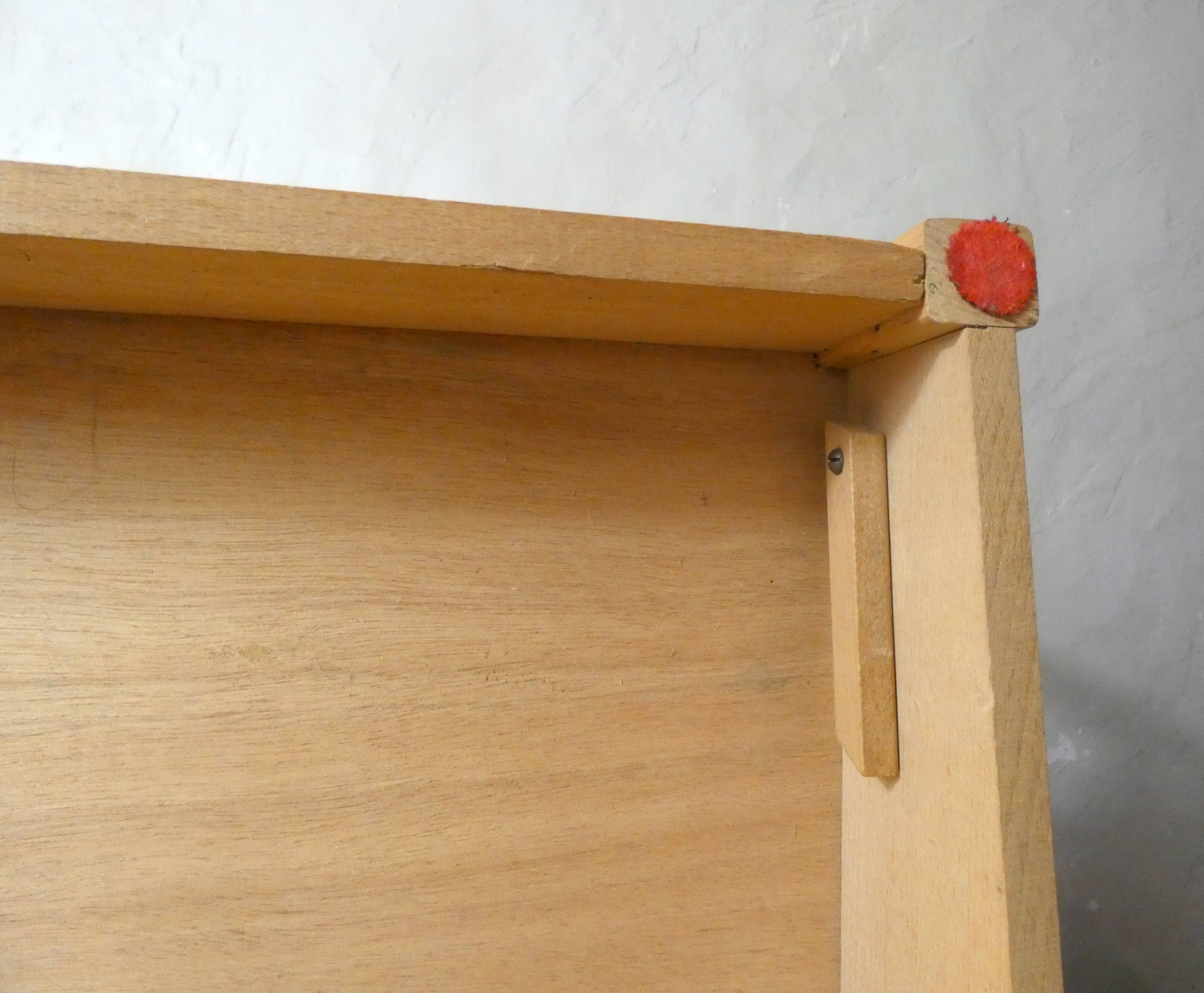 Desk + Baumann chair for children